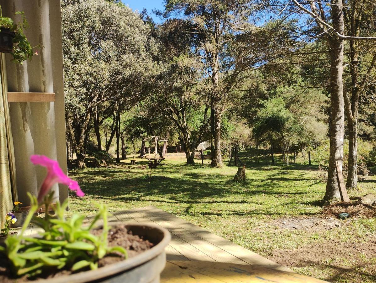 Sitio Flor Da Montanha Villa Sao Bento do Sapucai Ngoại thất bức ảnh